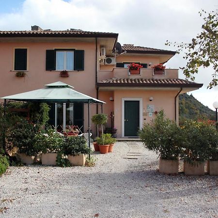 Il Pioppo Bed & Breakfast Veroli ภายนอก รูปภาพ