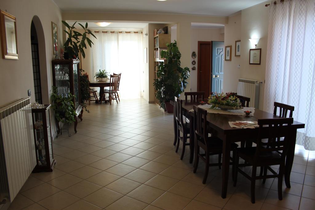 Il Pioppo Bed & Breakfast Veroli ภายนอก รูปภาพ